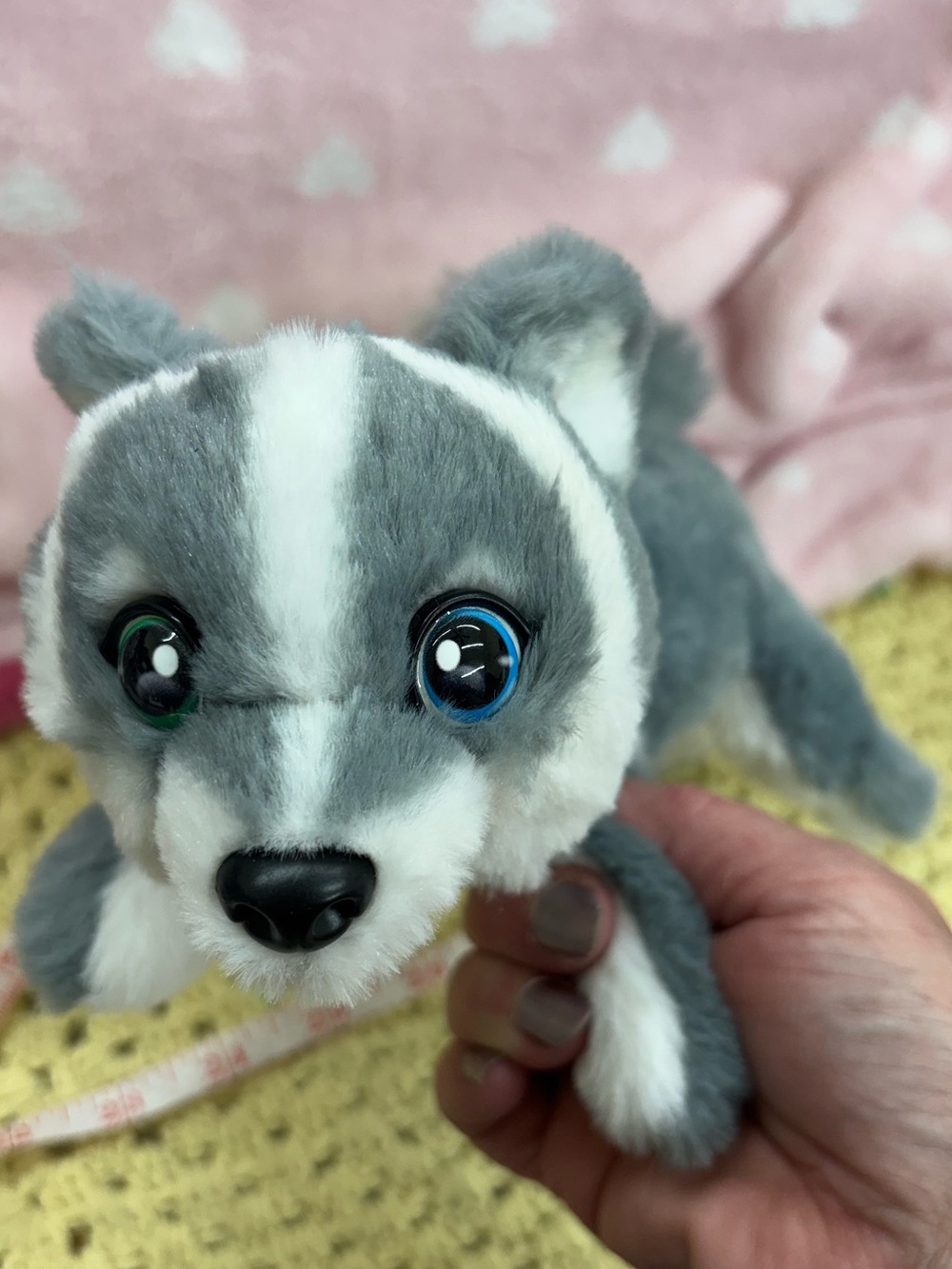 2023 little live pets Aurora husky -tested & works
